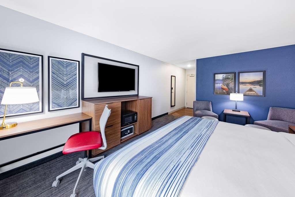 Americinn By Wyndham إنترناشونال فولز الغرفة الصورة
